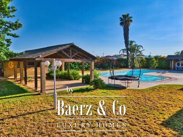 photo 5 1761816 - Villa For sale, Kalamata, 335 sq.m., €1.500.000