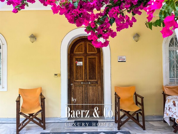 photo 4 Venetian Mansion with Private Shoreline - Tragaki, Zakynthos