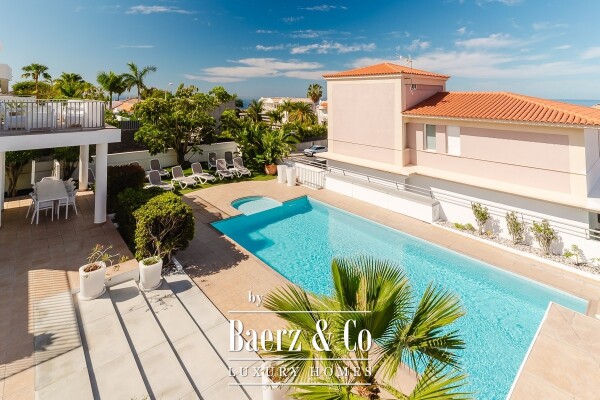 photo 2 Boutique Villa 