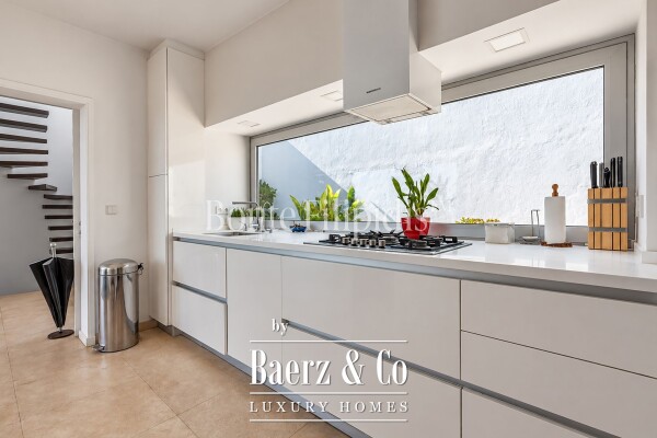 photo 10 Beautiful luxury home in Rio de Mouro, Albarraque